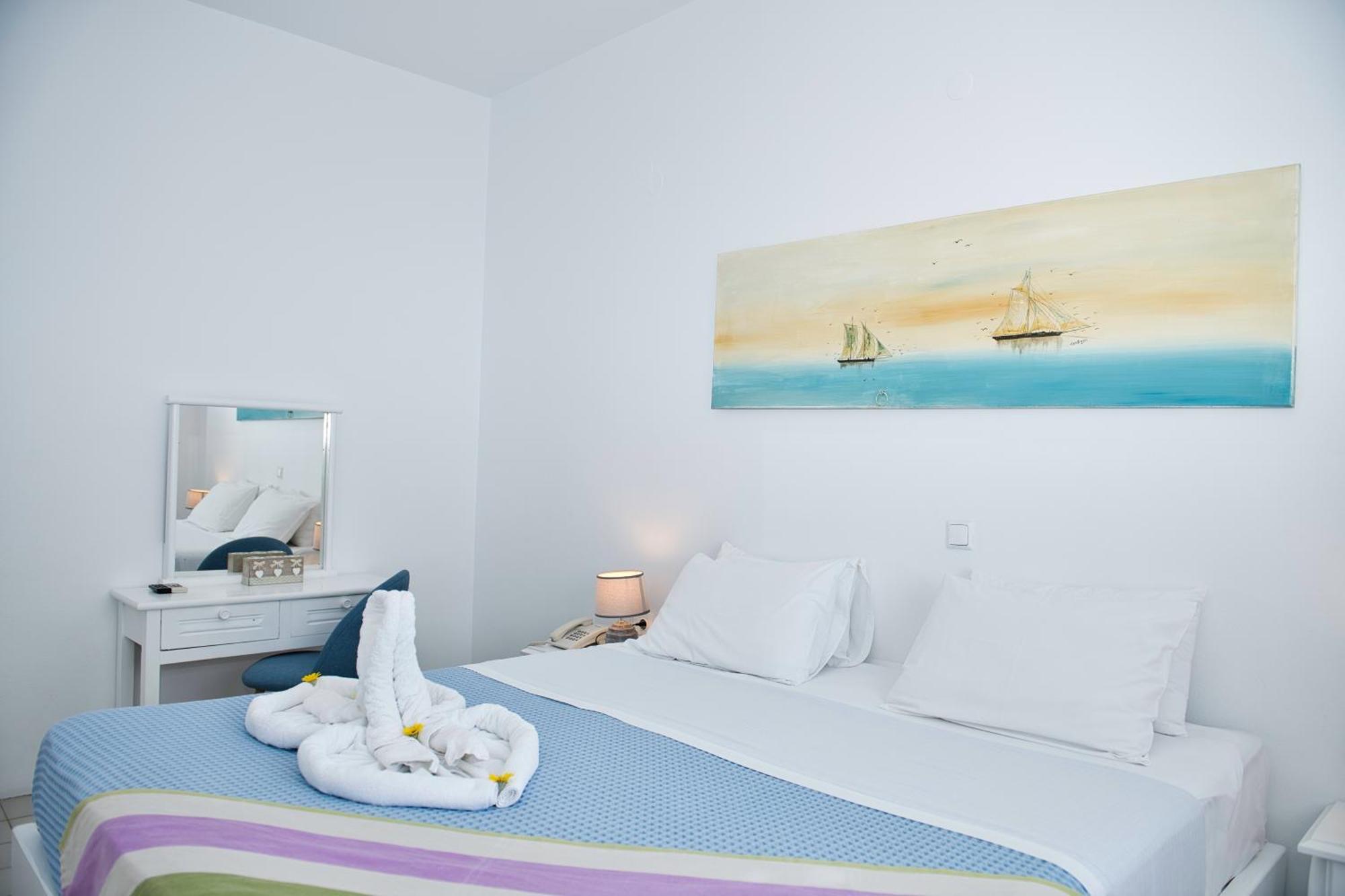 The Last Sunbeam - Adults Only Fira  Exterior photo