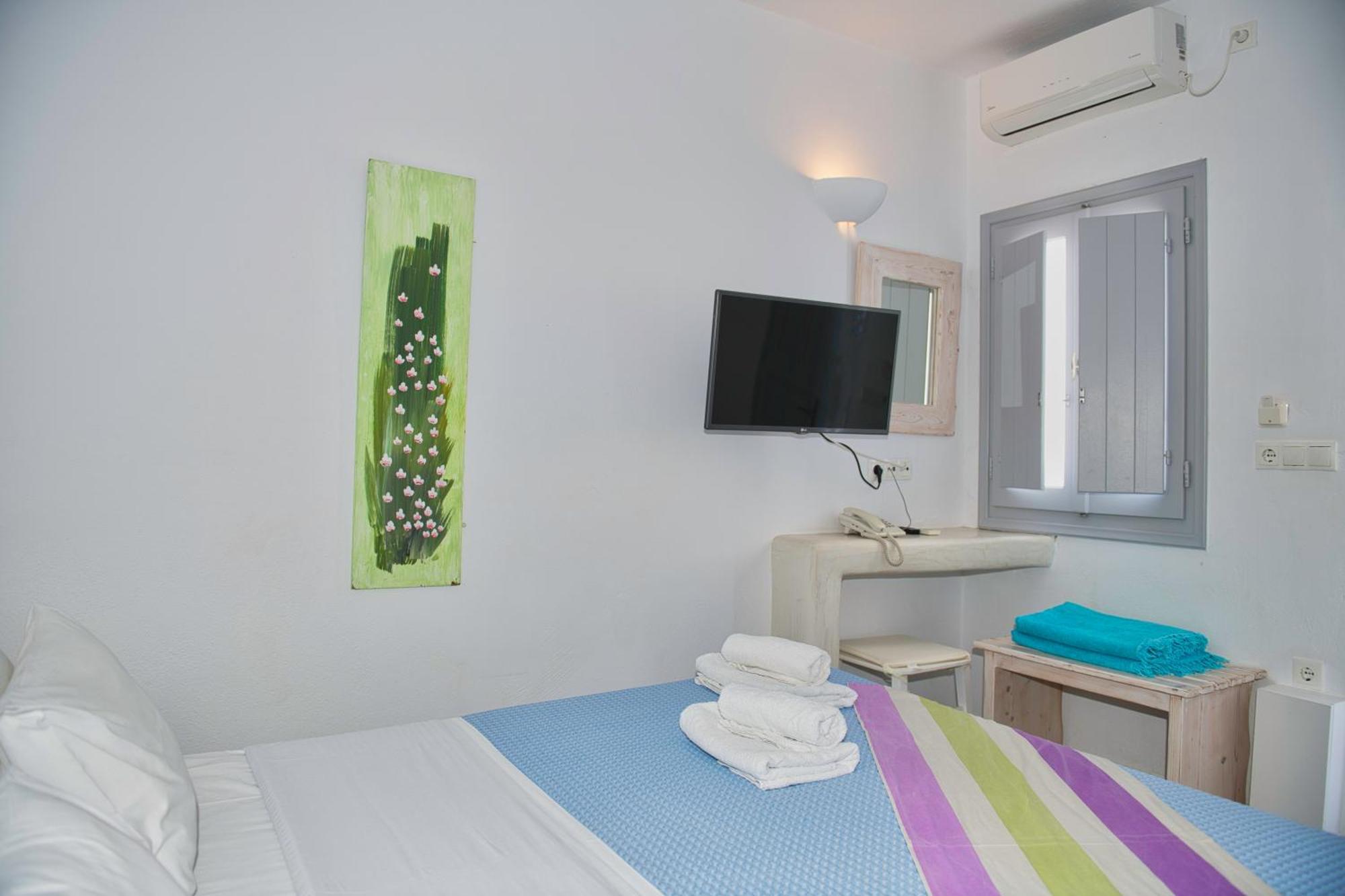 The Last Sunbeam - Adults Only Fira  Exterior photo